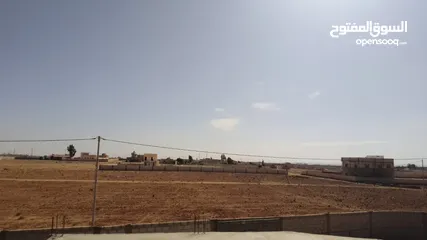  4 دونم مفروز للبيع