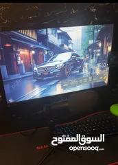 2 كمبيوتر قيمنق للبيع
