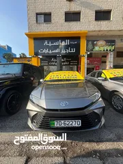  8 للإيجار تويوتا كامري 2025  LE بأفضل الأسعار