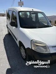  2 بيجو بارتنر موديل 2011