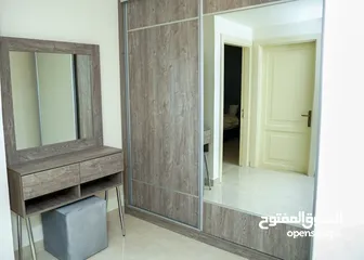  7 شقق مفروشة للايجار