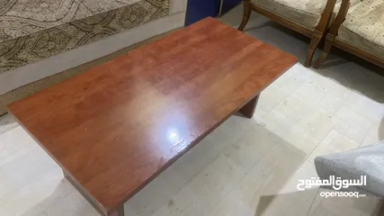  1 Small table for urgent sale