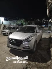  2 هيونداي توسان 2011