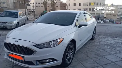  2 فورد فيوجن 2017