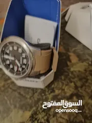  1 Casio watch  بامريكا  بشيك جدا جايبها من التوكيل