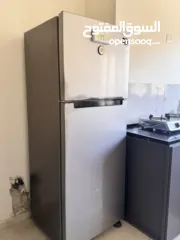  3 ثلاجه ساسونج 2021 300 لتر لون سلفر