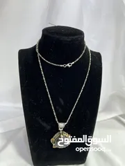  1 ‎السنسال الفضي الإيطالي عيار *925* مع التعليقة الفضية بحجر *اللابرادوريت التركي* بوزن *21.77