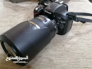  5 كاميرا نيكون D5200 للبيع