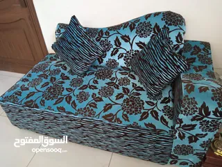  4 كنب 10 مقاعد للبيع بسعر مغري خشب كويس بتحمل الضغط