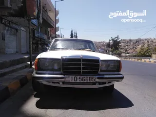  1 مرسيدس لف موديل 1981 ماتور اسود جير 4 غيار مرخصه