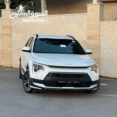  8 كيا نيرو هايبرد 2023