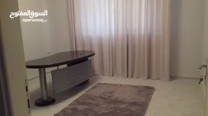  6 شقة مفروشة للإيجار 165م2 ( Property 11115 )-174848041
