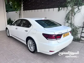  9 لكزس LS460 خليجي بدون حوادث