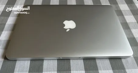  3 MacBook Pro (Retina13-inch 2015) used like new core i 5