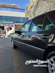  17 مرسيدس 300SEL