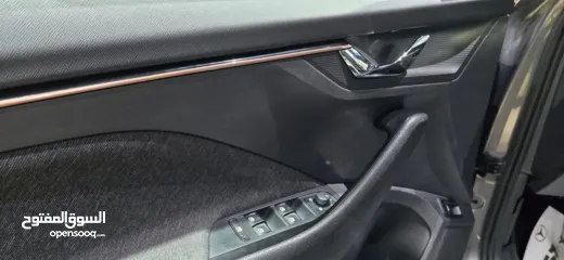  18 30.000km  Skoda Kamiq Style 2023