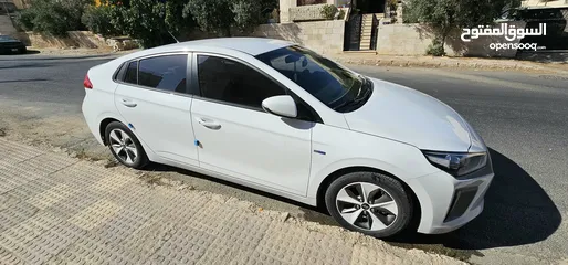  3 ايونيك كهرباء 2018 للبيع بسبب السفر ممشى قليل جدا 46 الف كيلو