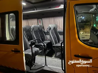  12 باص توصيل ركاب رحلات وطلبات مكيف وحديث وبلوتوث