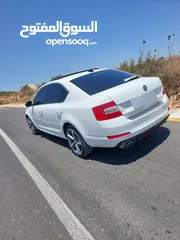  6 سكوده اوكتافيا