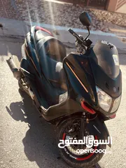  8 دراجة ماجستة للبيع دبل رون 250cc