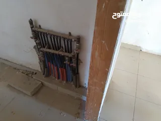  7 شقه سكنيه للبيع في حي الطيره