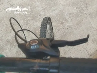  3 بسكليت ألماني نخب اول جنط 26 بسعر حرق قطعو جديدة واصلية نخب وبلف امامي جديد هندي نظيف