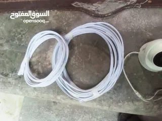  6 متاح 3 كاميرات مراقبة مستعملات تب نضافة شغلات 100/100 معهن سلاكهن أو محولات أو ديفي آر اقرء الوصف