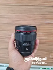  1 canon 35mm F1.4