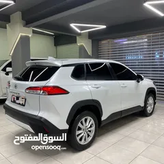  5 TOYOTA COROLLA CROSS 2023 WHITE