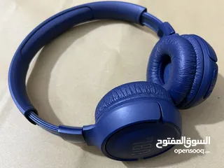  3 JBL Tune 520BT Wireless on-ear Headphones سماعات لون ازرق اقرا الوصف