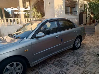  3 كيا سبيكترا موديل 2000 بحالة ممتازة