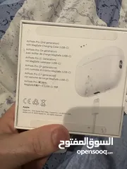  2 AirPods Pro 2 gen