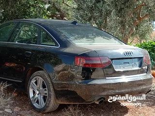  3 قطع اودي للبيع. جير اوتومات. فيشه مدورة . مطور شغال افحص قبل ما تشتري. قطع داخليه وخارجيه.