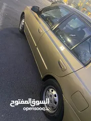  7 هيونداي أكسنت لون ذهبي مميز موديل فيرنا