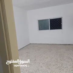  5 بيت للايجار