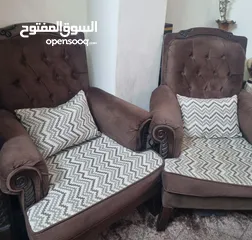  3 كنب 7 مقاعد..   مستعمل.. بحالة جيدة.. للجادين