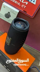  2 JBL Charge 5 Wi-Fi جديدا استعمل تجربه فقط النسخة الجديدا صوت JBL الأصلي الجريء مع صوت جهير عميق
