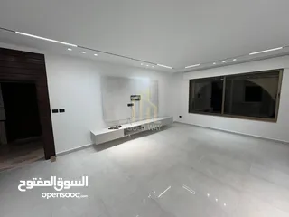  12 عقار يستحق المشاهدة شقة طابق ثاني 250م في أجمل مناطق خلدا بتشطيبات مميزة / ref 9293