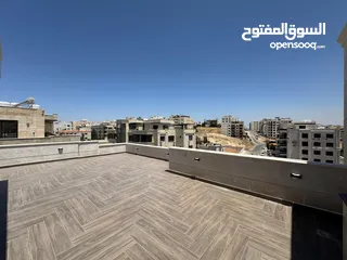  23 شقة بسعر مغري شارع المطار حي النخيل طابق ثالث مع روف دوبلكس  مساحة 225 م وترس خارجي 90 متر