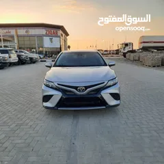  3 2020 TOYOTA CAMRY SE