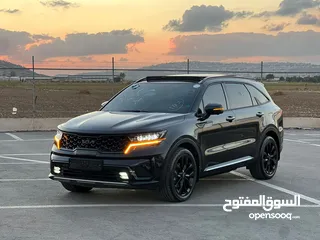 1 كايا سورينتو 2022/فل الفل  فتحة سقف بانوراما  2x4 ///240Hp بنزين + كهرباء  ( Haybrid) 1600cc