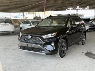  1 تويوتا راف فور ((2023)) XLE بريميوم، بطارية ليثيوم، فحص كامل، فل كامل، فورويل، حره، بسعر مميز..