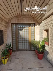  2 شقة طابق ارضي 150 متر للبيع