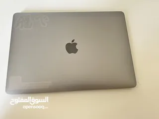  7 Apple MacBook Pro 2017