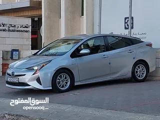  13 تويوتا بريوس 2018 سلفر// مميزة جدآ