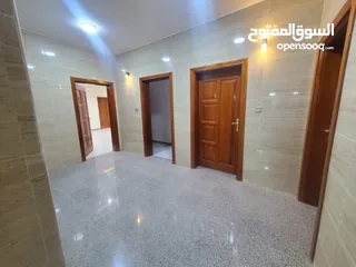  1 عماره للبيع ضخمه في بيت بوس