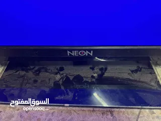  2 شاشة نوع NEON 32 بوصة شغالة 100% موجودة في بيت لحم  150 شيكل متوفر توصيل