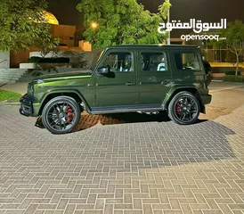  1 مرسيدس G63 على الضمان شبه زيرو