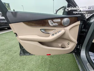  14 Mersdese Benz C300 model 2017 full option banuramic