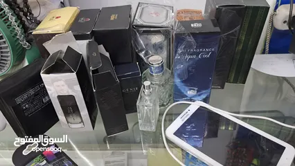  2 علب عطور فاضيه